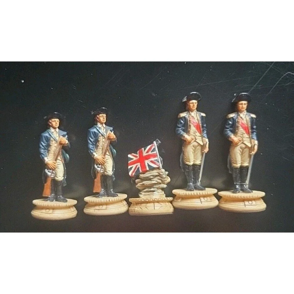 The Chessman British REPLACEMENT Chess Pieces Lot Of 5